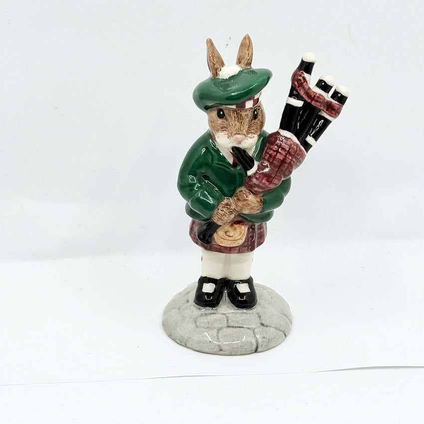 Royal Doulton Bunnykins Piper DB191 – UK ceramics - Ltd Ed 3000
