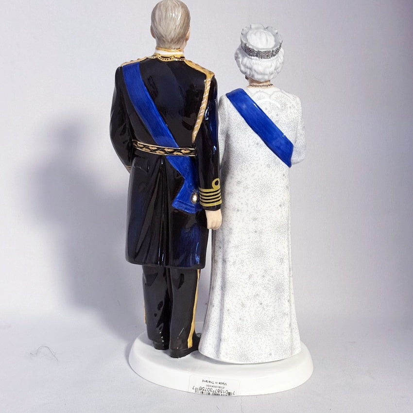Royal Doulton Platimun Wedding Anniversary HN5874 Figurine - William Cross