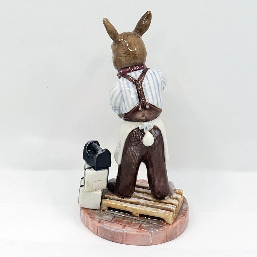 Royal Doulton Bunnykins Mould Maker DB440 – Ltd Ed 500