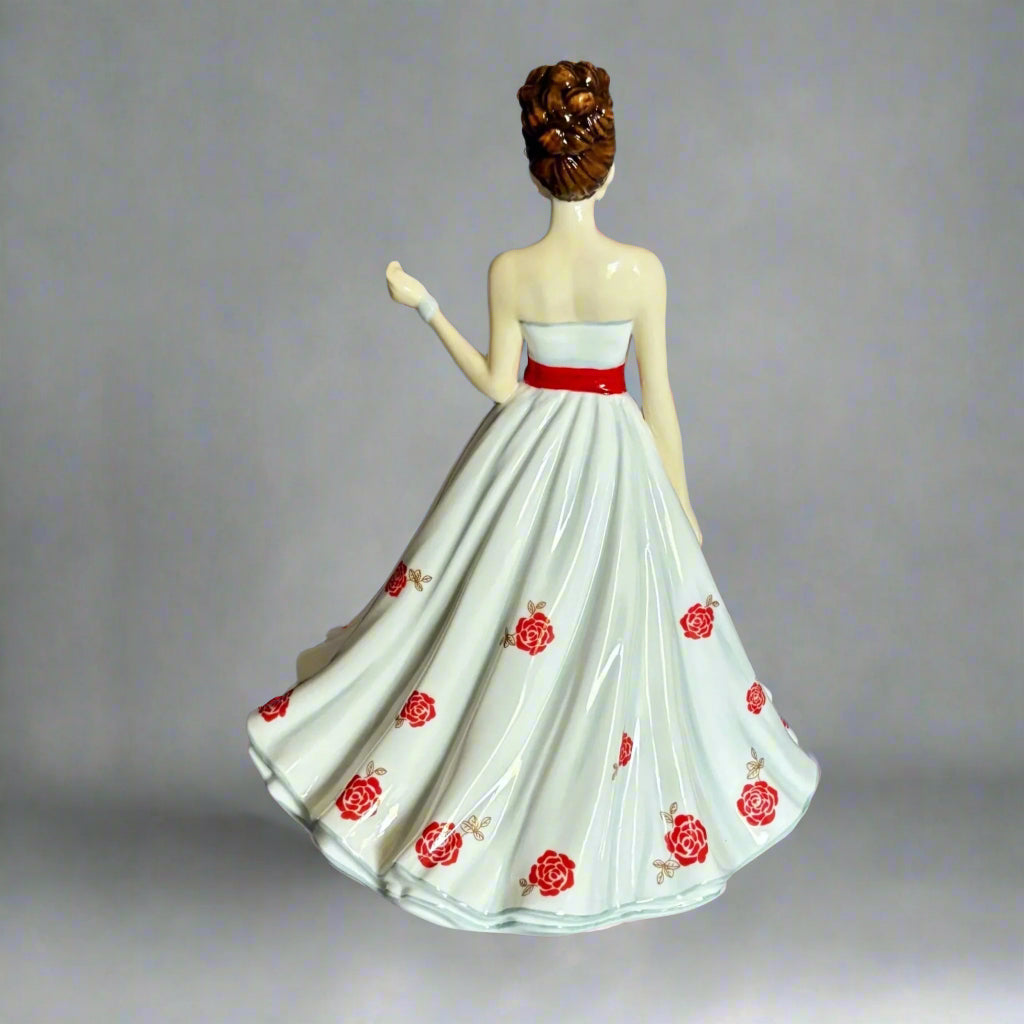 Royal Doulton Alison HN5564 ( 2012-2022) - William Cross