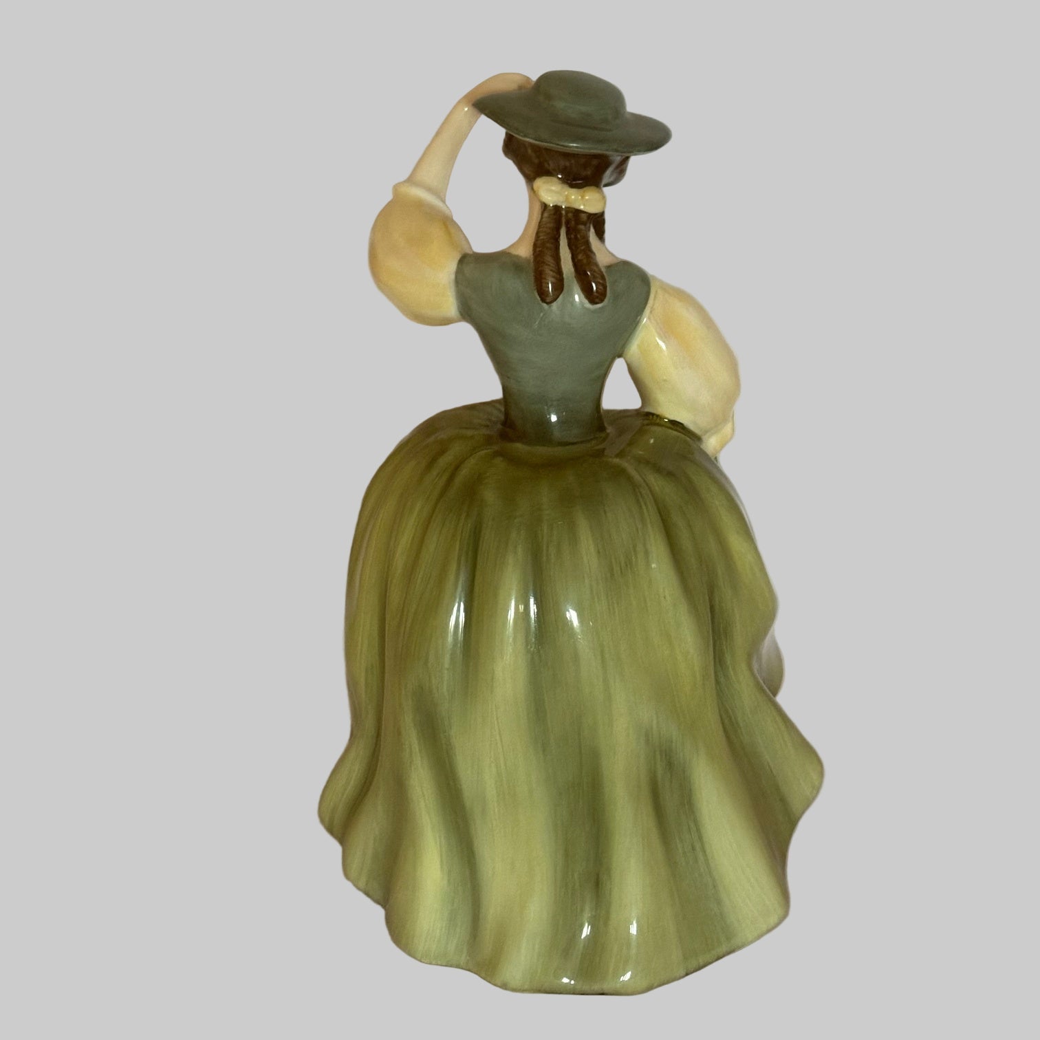 Royal Doulton Figurine Buttercup HN2309 - William Cross