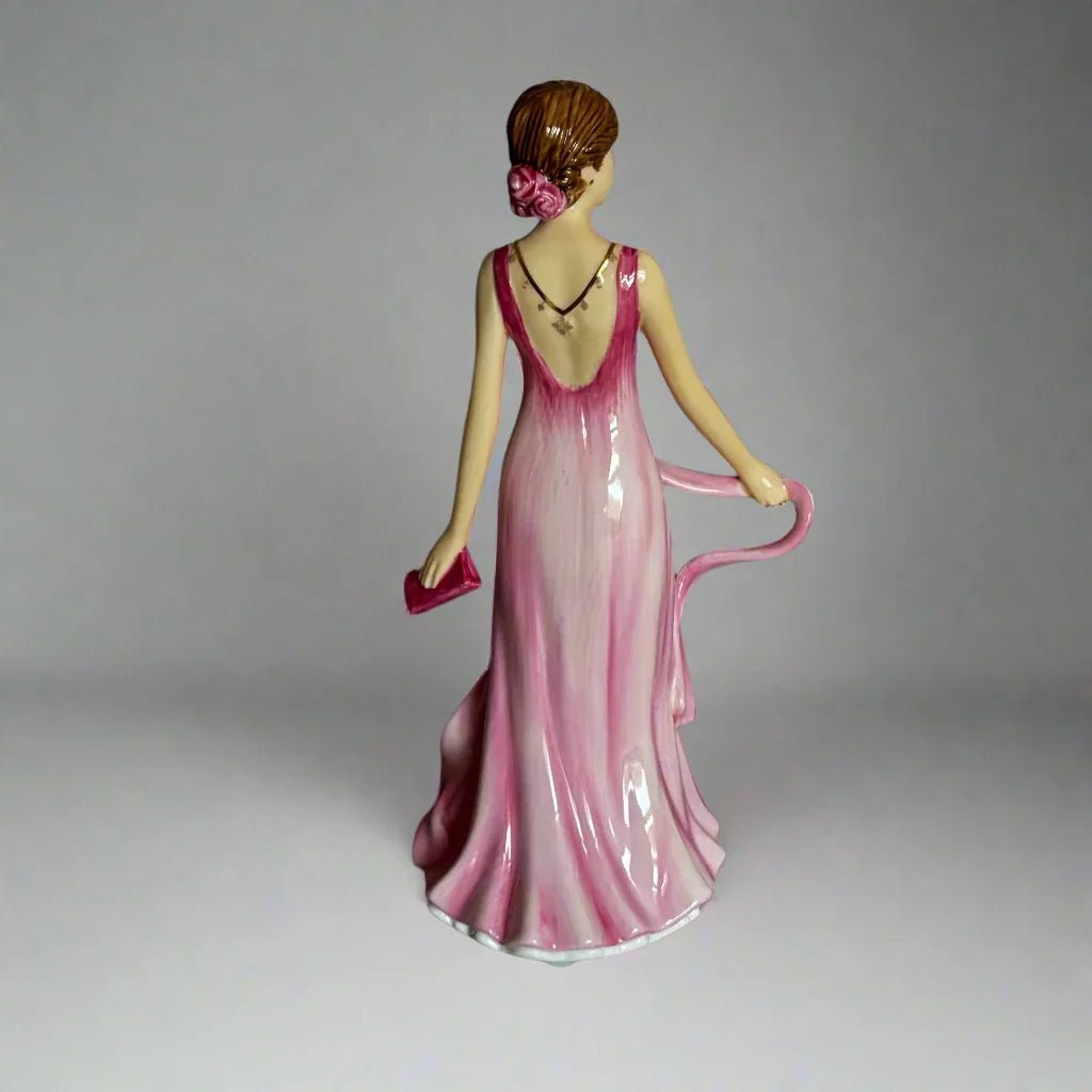 Royal Doulton Figurine Julia HN5664 - William Cross