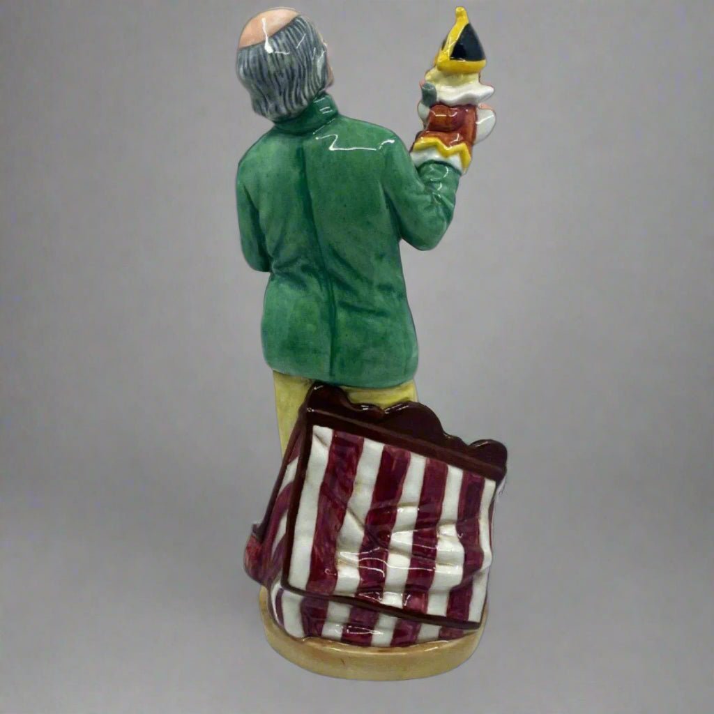 Royal Doulton Figurine Punch & Judy Man HN2765 - William Cross
