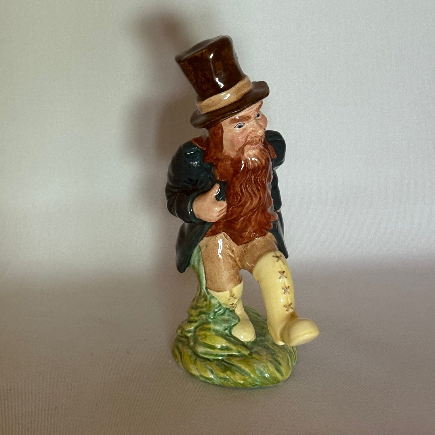 Royal Doulton Figurine Tom Bombadil HN2924 - William Cross