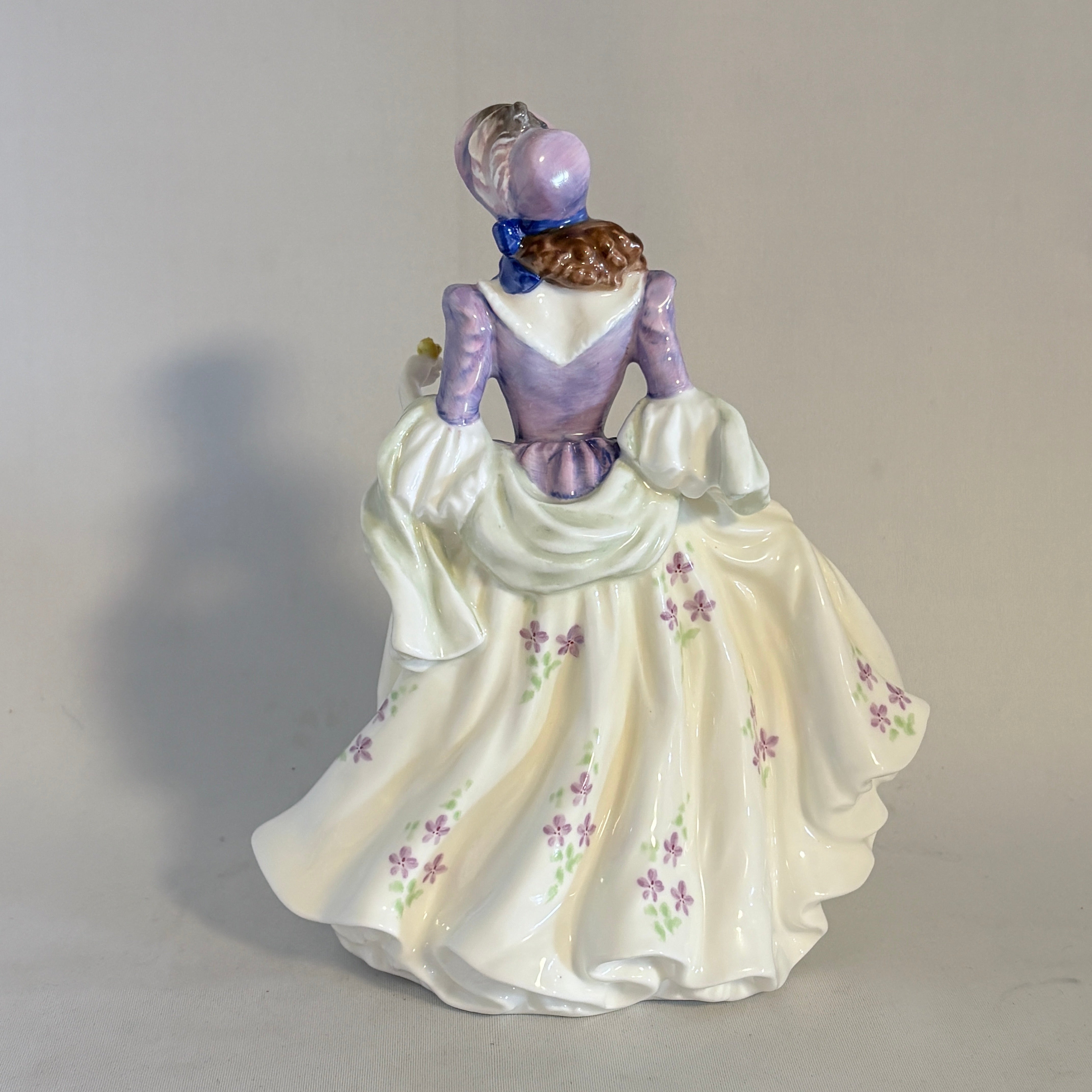 Royal Doulton Figurine Sweet Lilac HN3972