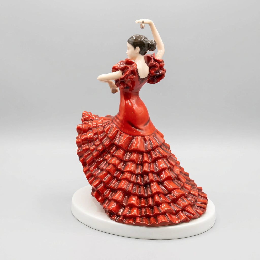 Royal Doulton Figurine Spanish Flamenco Dancer HN5570