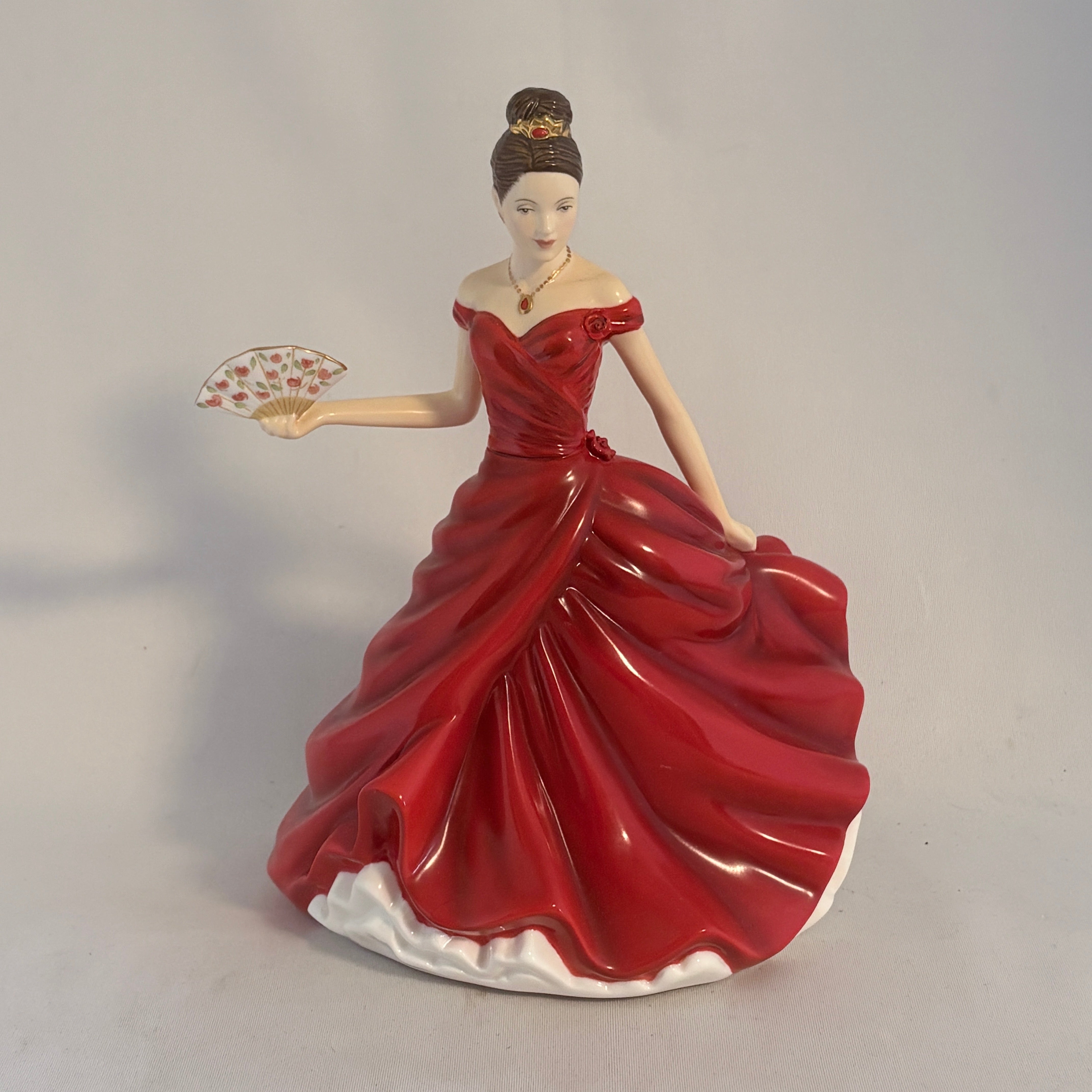 Royal Doulton Figurine Marie HN5604