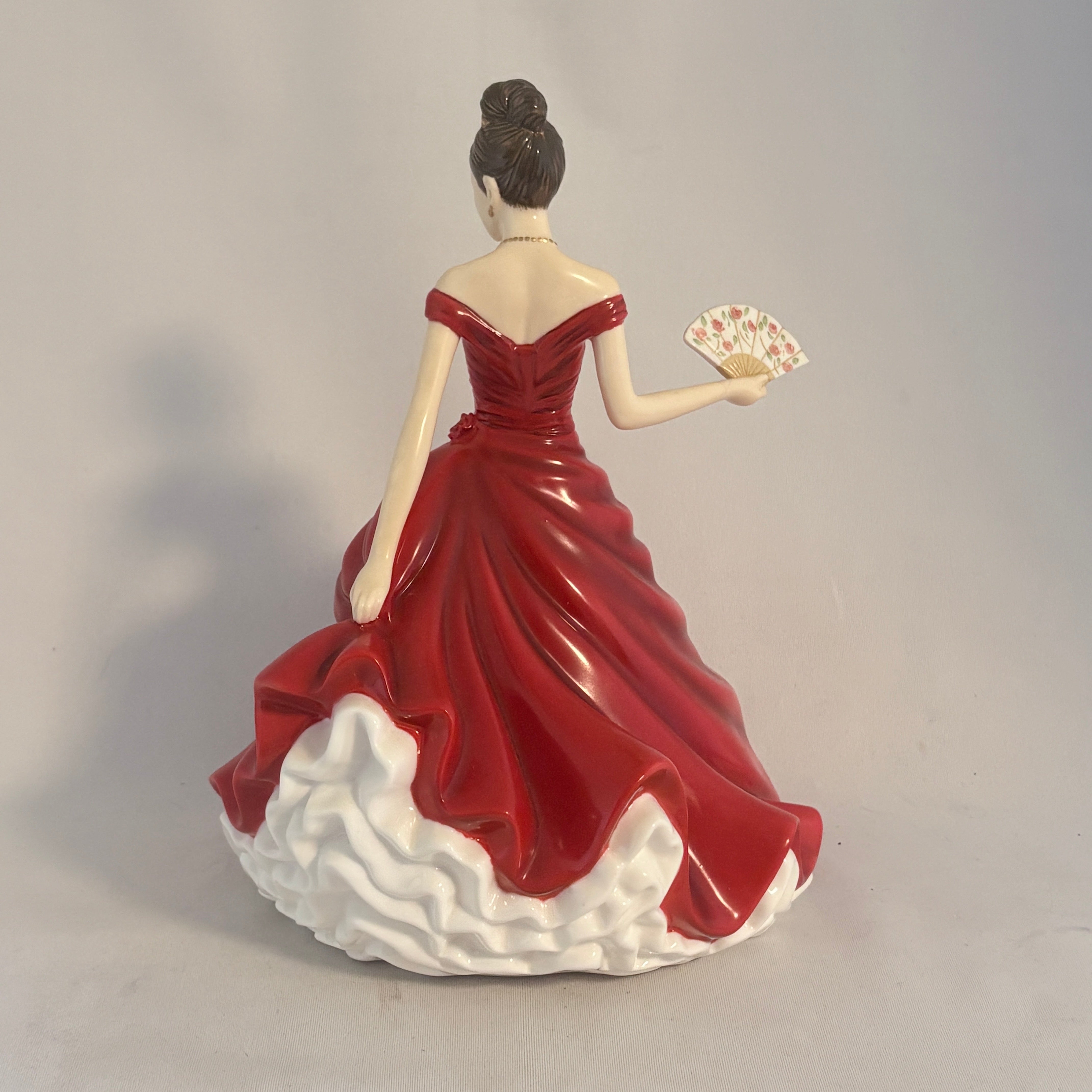 Royal Doulton Figurine Marie HN5604