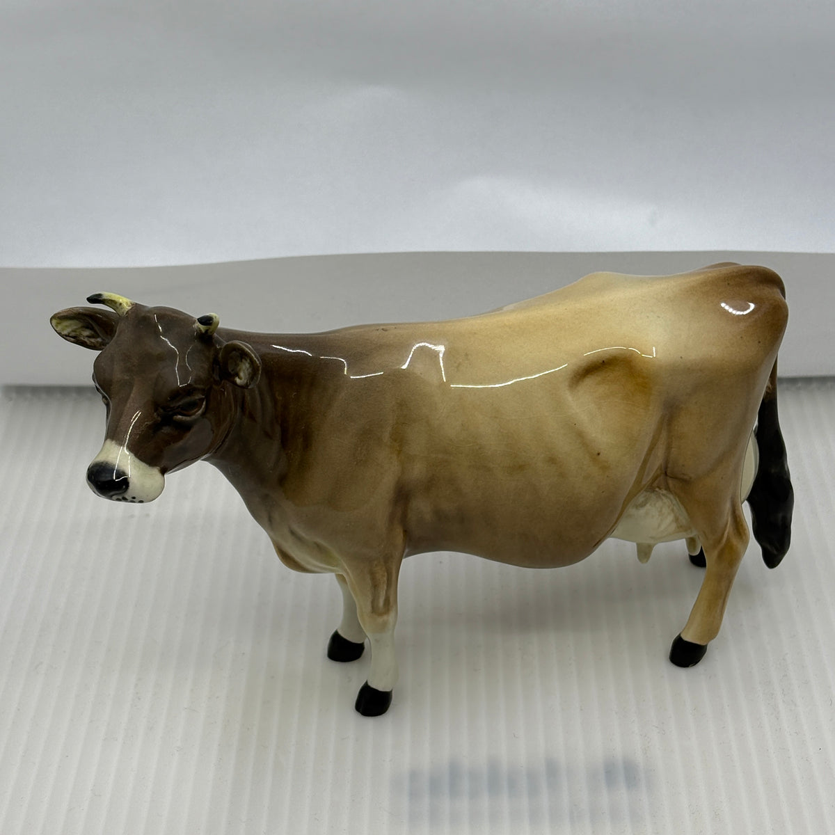 Beswick Jersey Cow Ch. Newton Tinkle Model 1345, main view