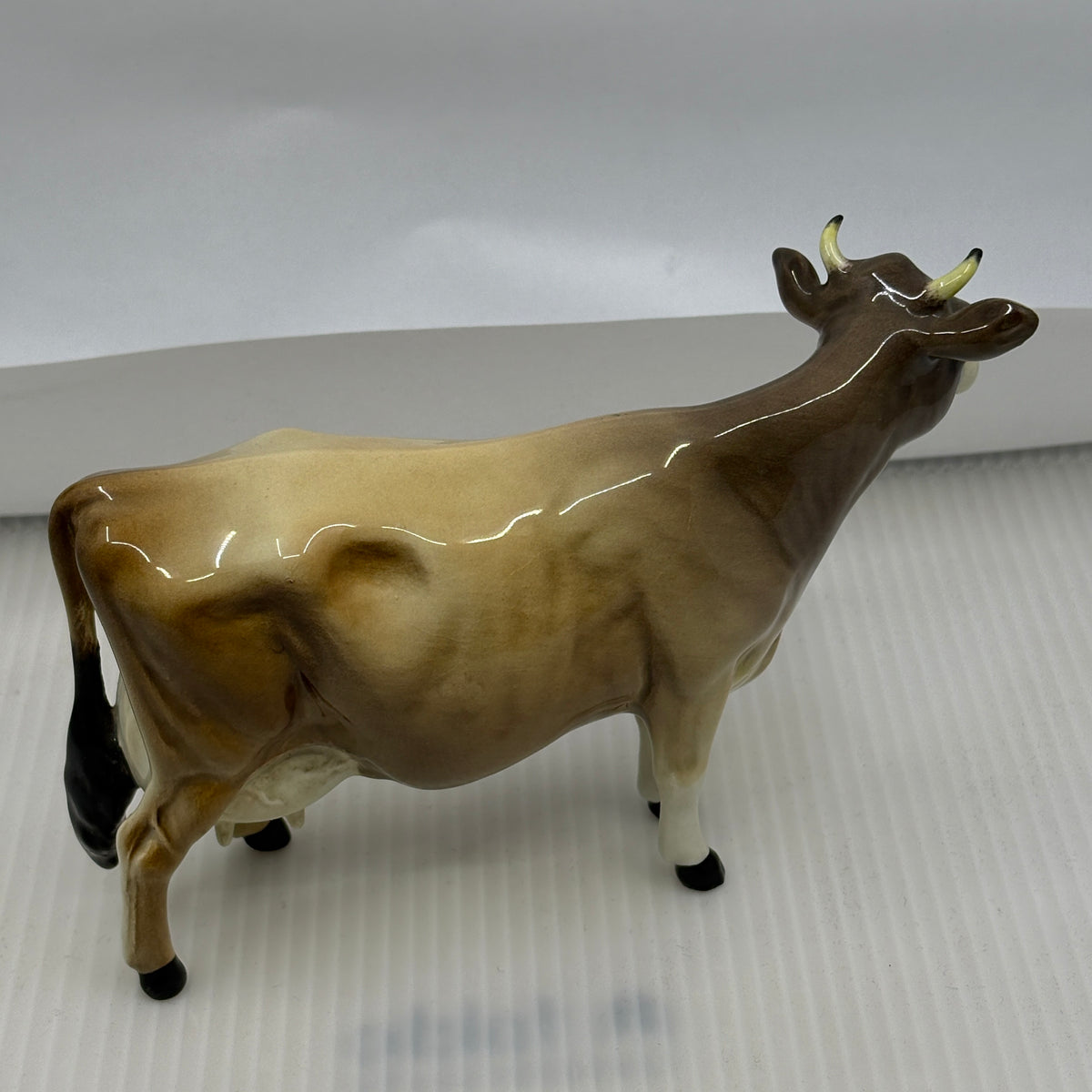 Beswick Jersey Cow Ch. Newton Tinkle Model 1345, additional view