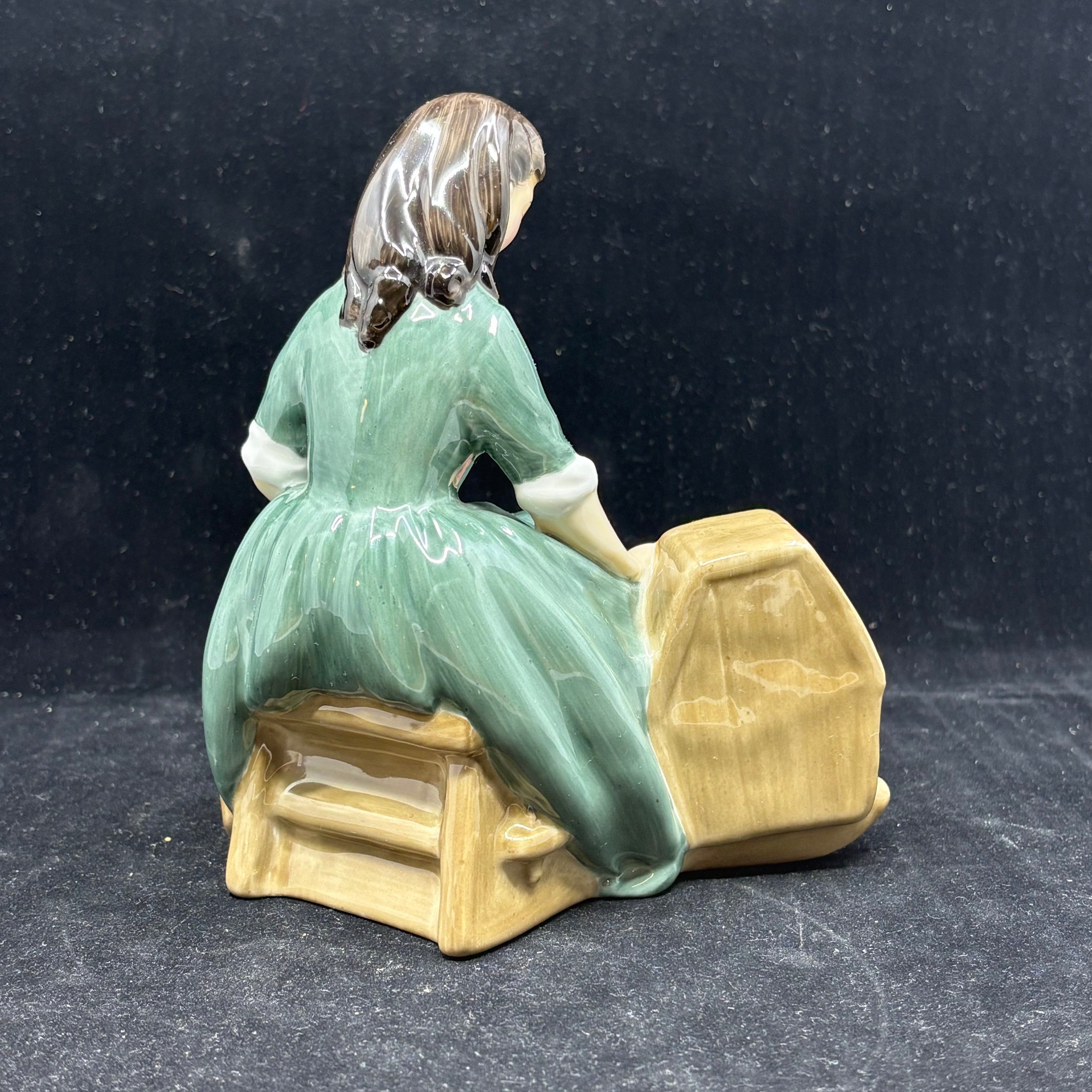 Royal Doulton Cradle Song HN2246- 6.5" Figurine - William Cross