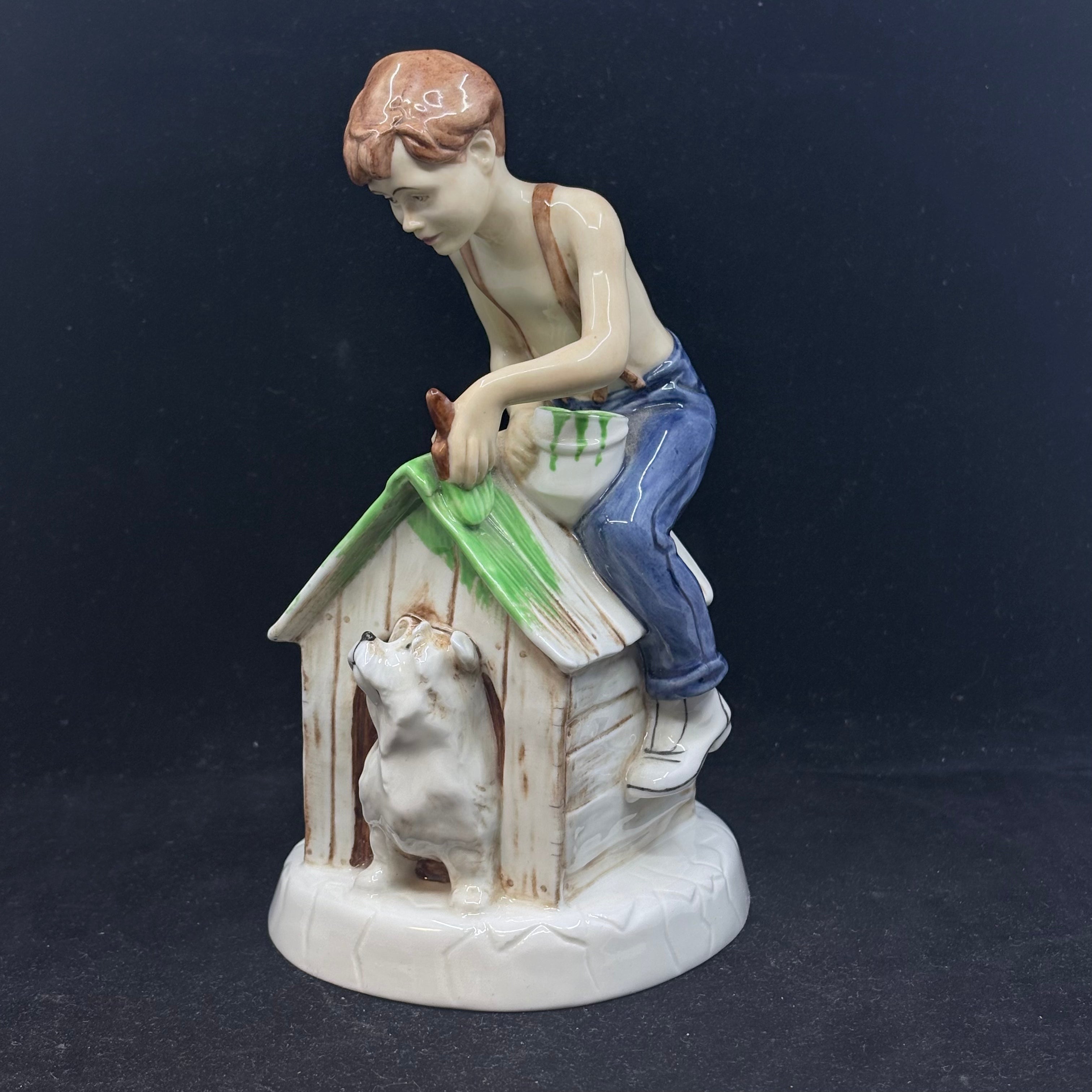 Royal Doulton Figurine As Good as New HN2971 - William Cross