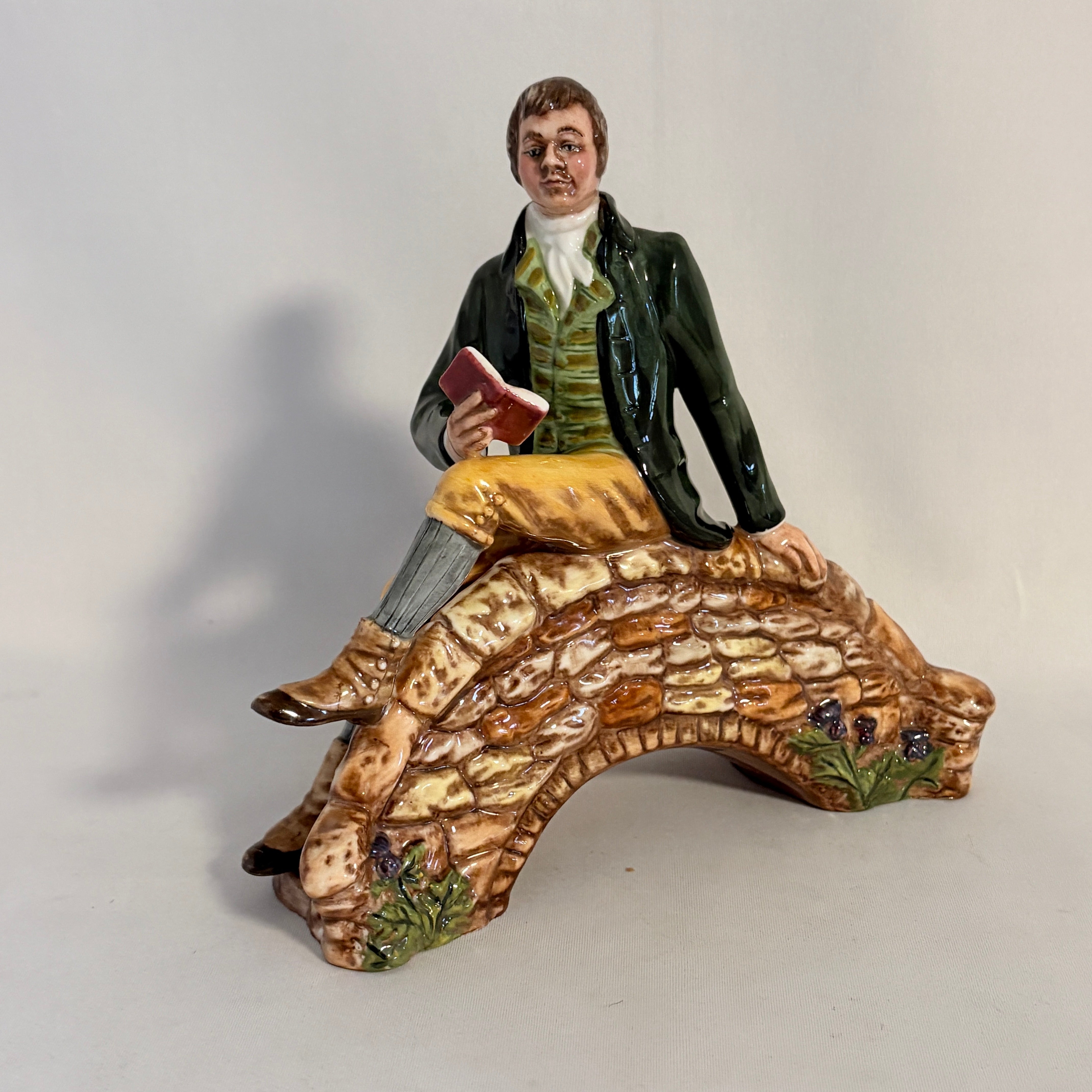 Royal Doulton HN3641 Robbie Burns Figurine