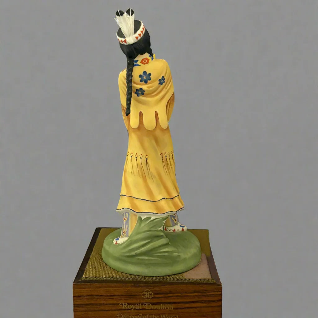 Royal Doulton Figurine North American Indian Dancer HN2809 - Willliam cross