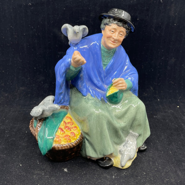 Royal Doulton Figurine Tuppence a Bag HN2320 - William Cross