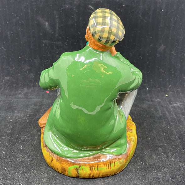 Royal Doulton Figurine Wayfarer, The HN2362 - William Cross
