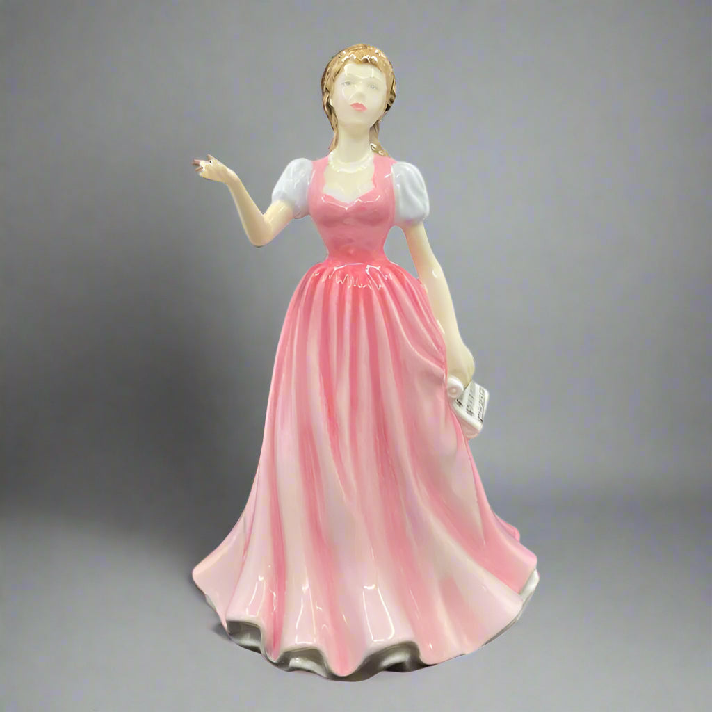 Royal Doulton Figurine Sweet Music HN4302 - William Cross - Lowest Prices 