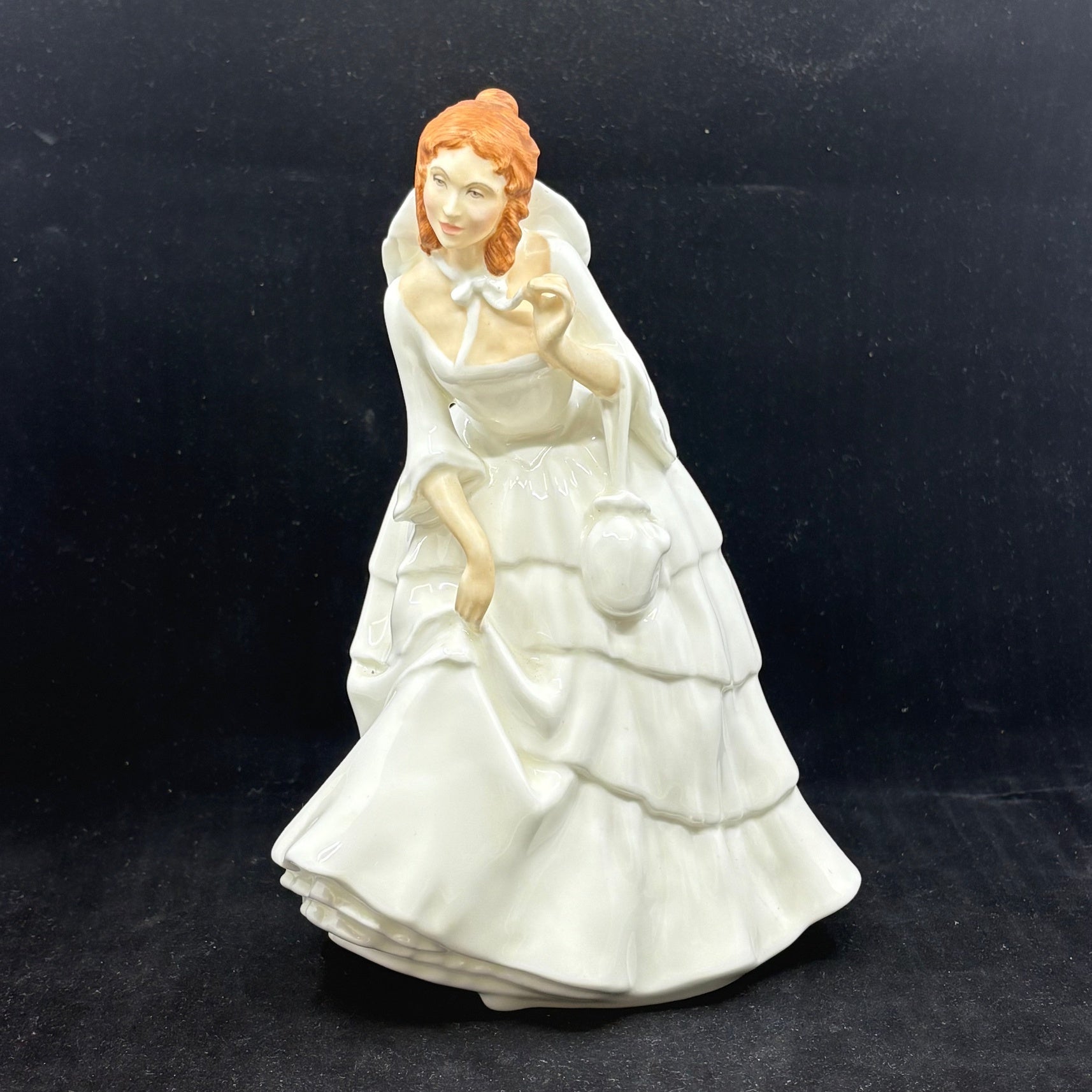 Royal Doulton Figurine Barbara HN2962 - William Cross