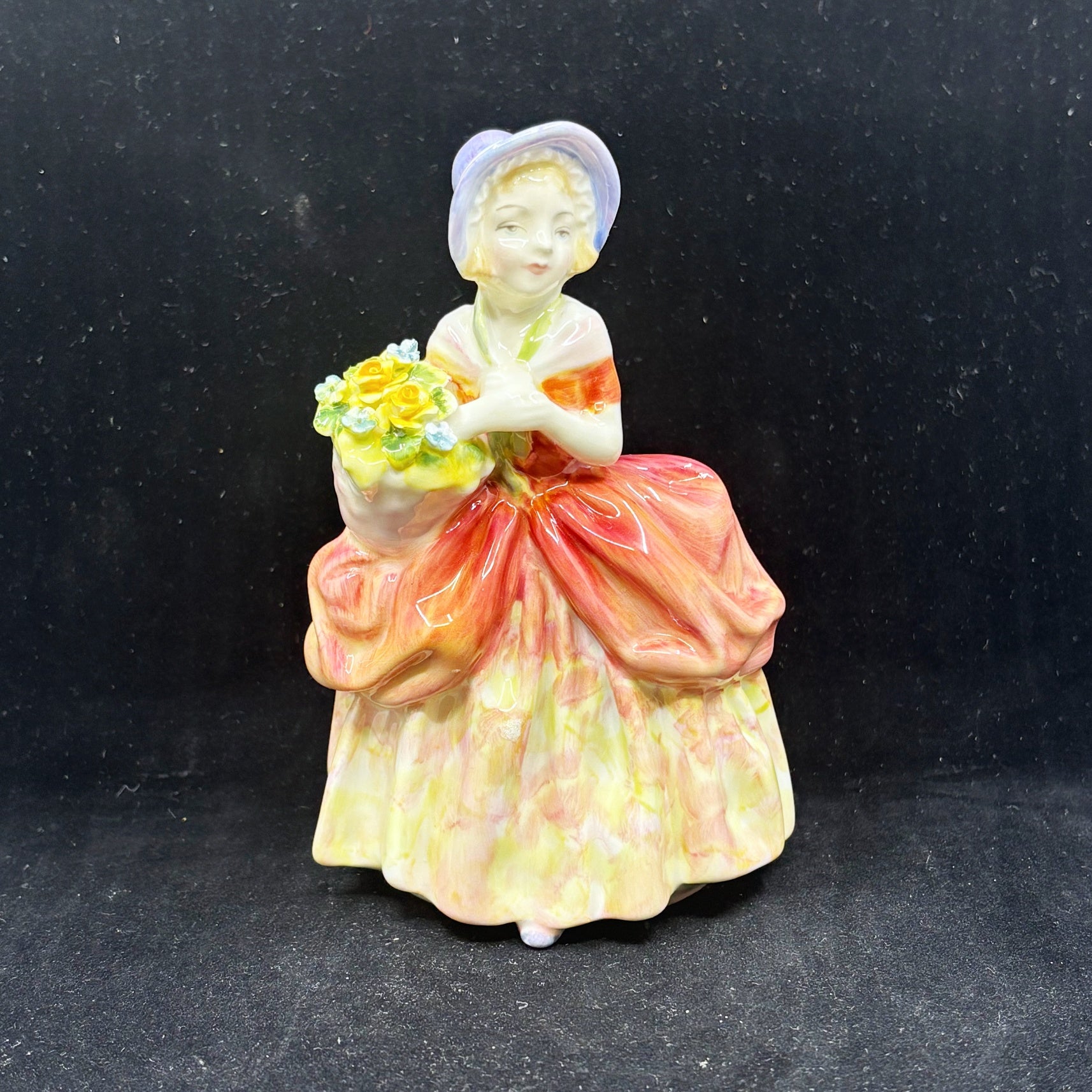 Royal Doulton Figurine Cissie HN1809
