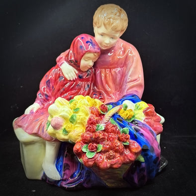 Royal Doulton Figurine Flower Sellers Children HN1352 - William Cross