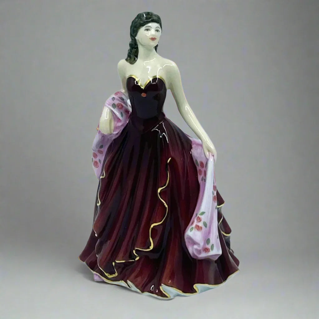 Royal Doulton Figurine Forever Young HN5577 - William Cross