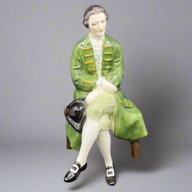 Royal Doulton Figurine Gentleman from Williamsburg HN2227 - William Cross