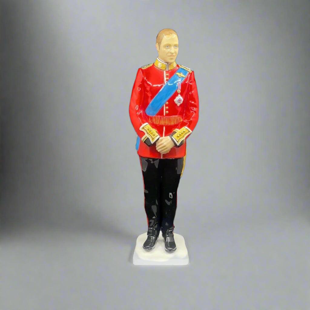 Royal Doulton Figurine HRH Prince William HN5573 - William Cross