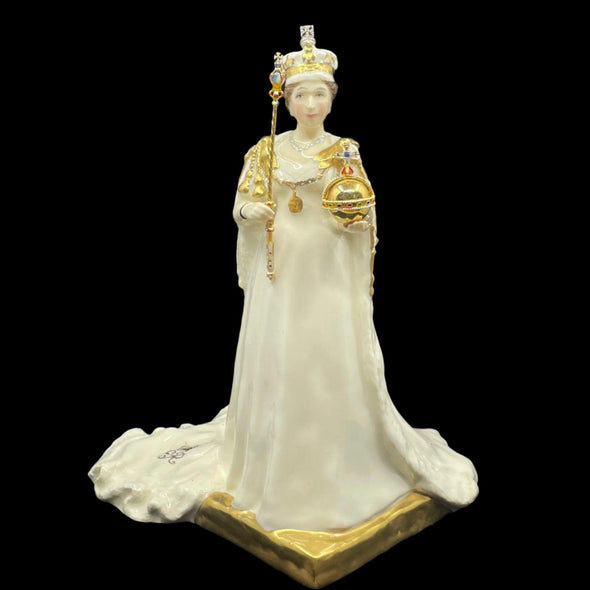 Royal Doulton Figurine Her Majesty Queen Elzabeth II HN4372 - William Cross
