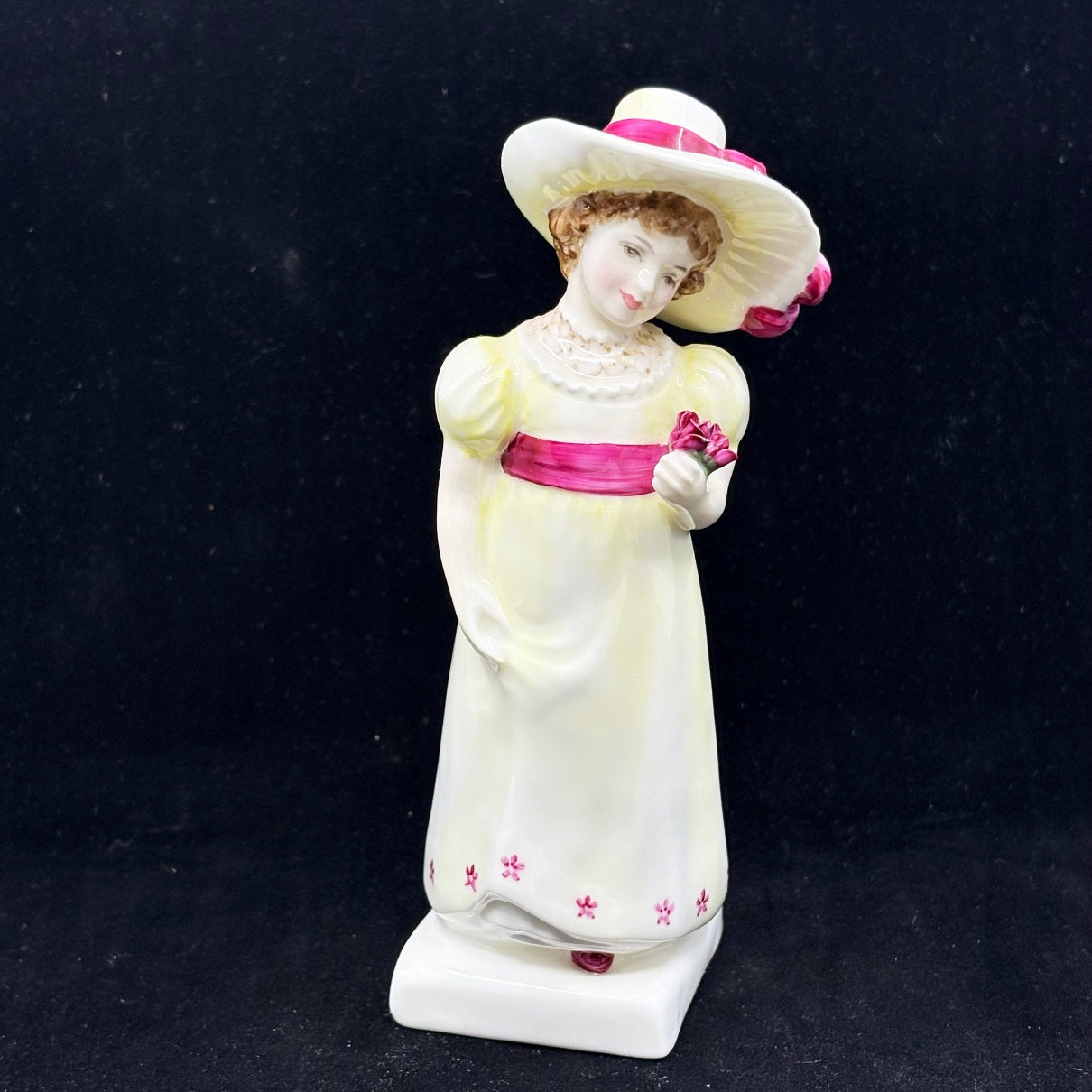 Royal Doulton Figurine Lori HN2801