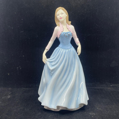 Royal Doulton Figurine Lucette HN4728 - William Cross 