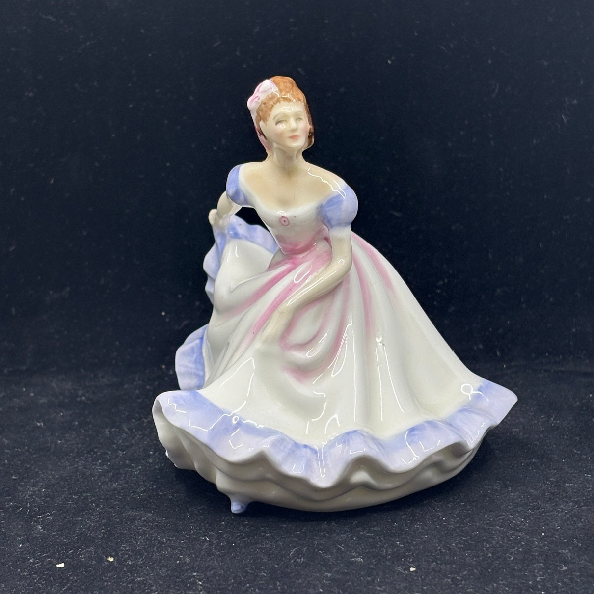 Royal Doulton Figurine Ninette HN3215 - 3.75" Figurine - William Cross