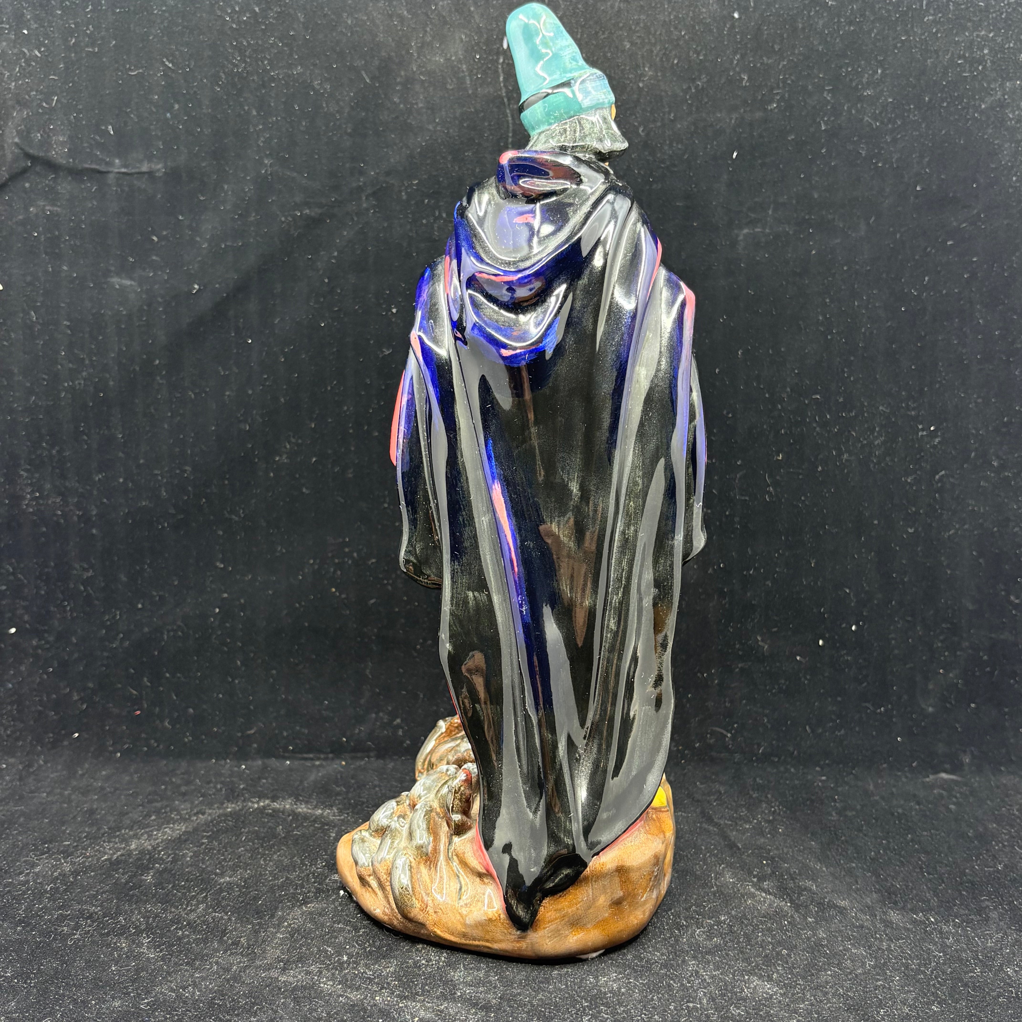 Royal Doulton Figurine Pied Piper HN2102 - William Cross