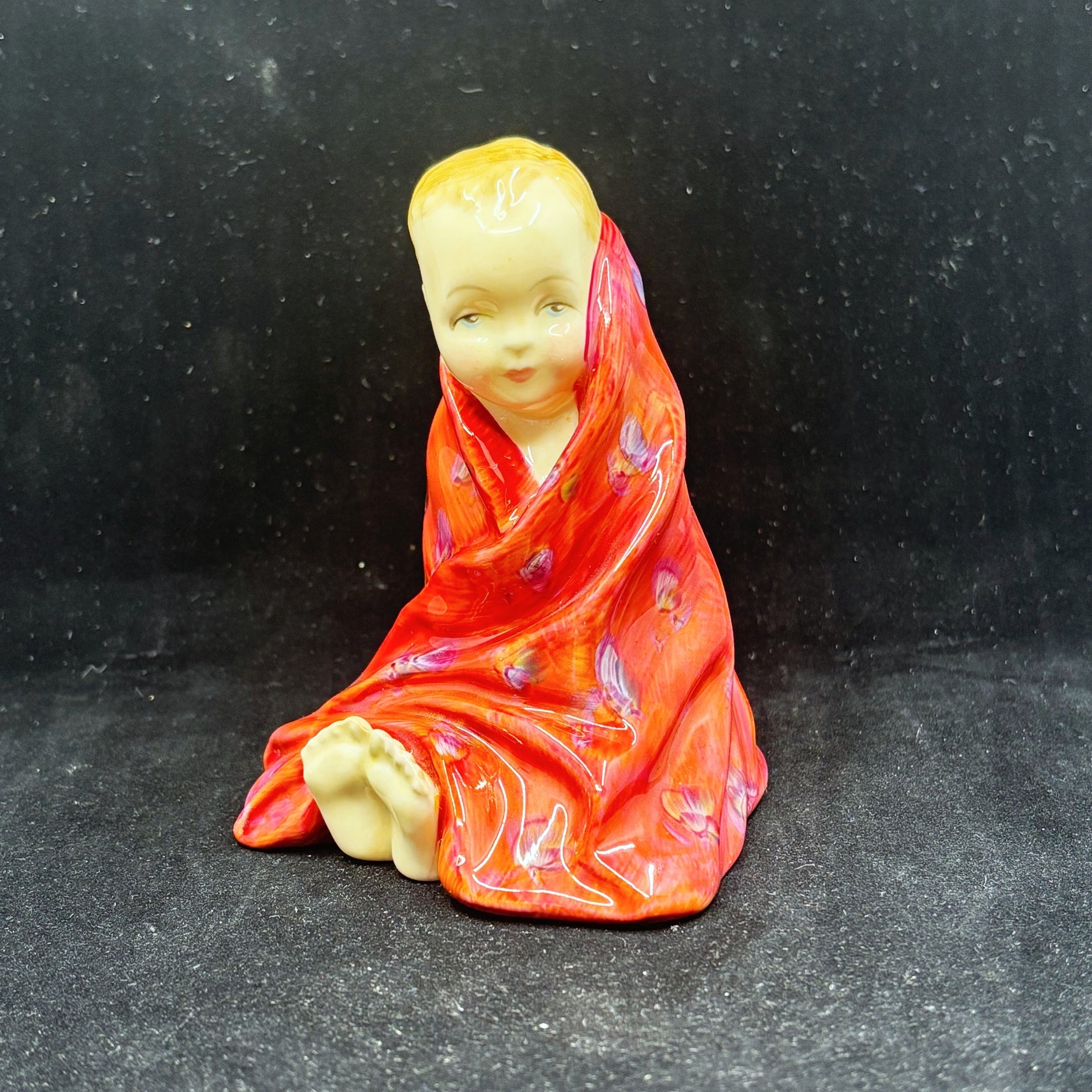 Royal Doulton Figurine This Little Pig HN1793