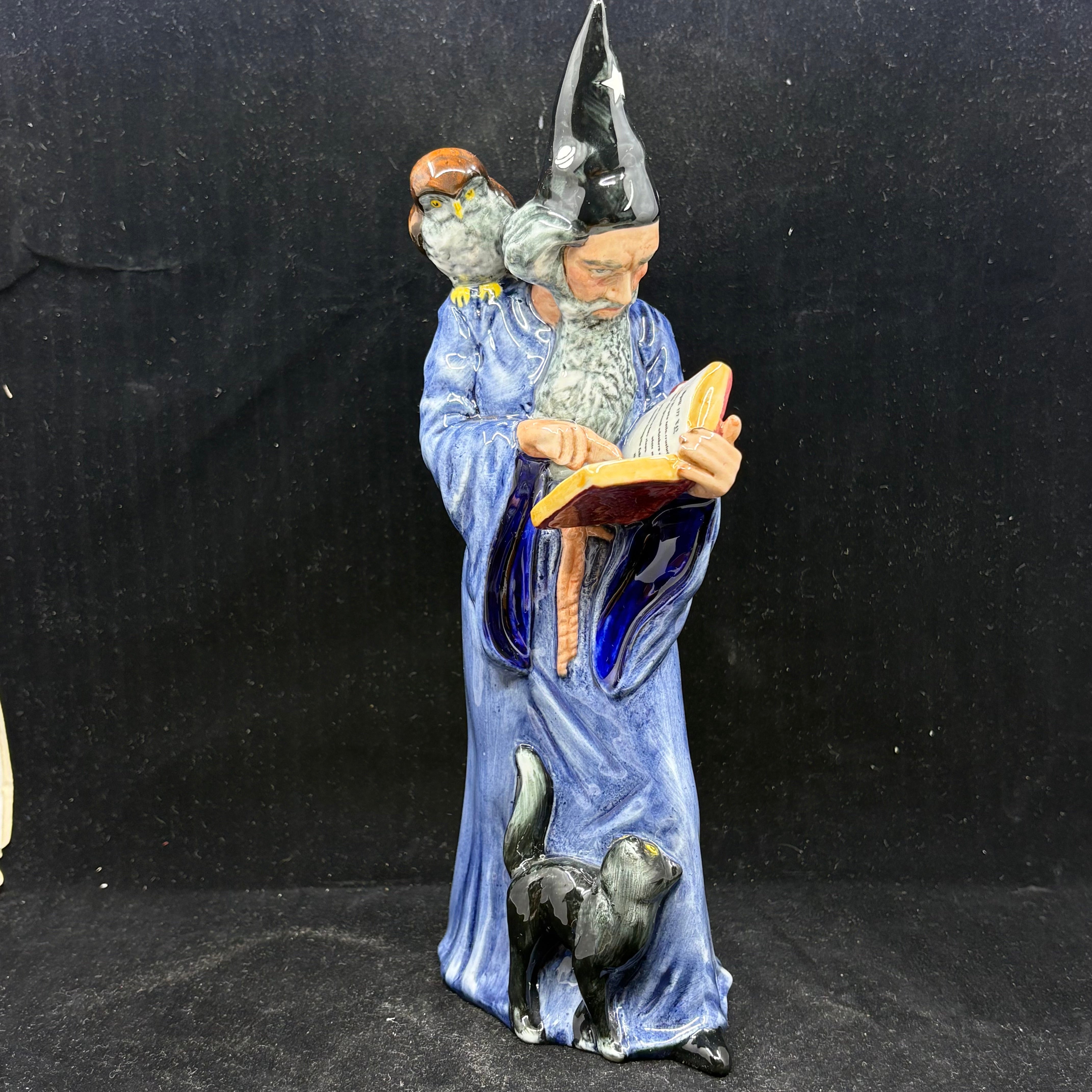 Royal Doulton The Wizard HN2877(1979-2004)-9.75" Figurine