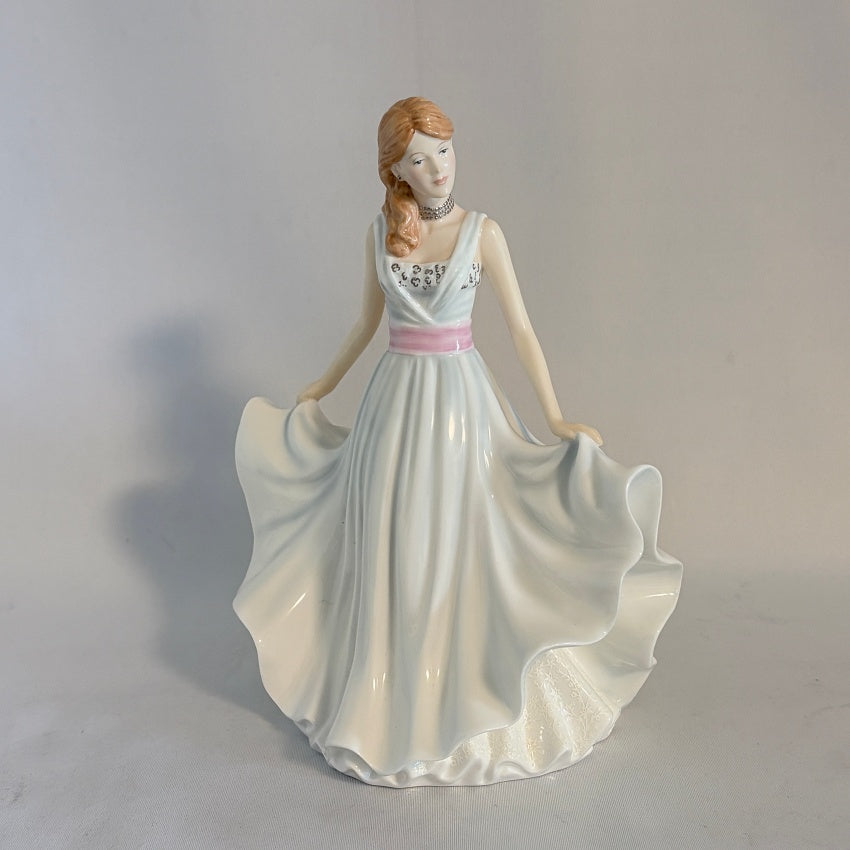Royal Doulton Figurine Laura HN5588