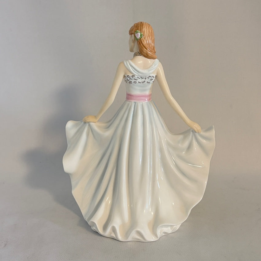 Royal Doulton Figurine Laura HN5588