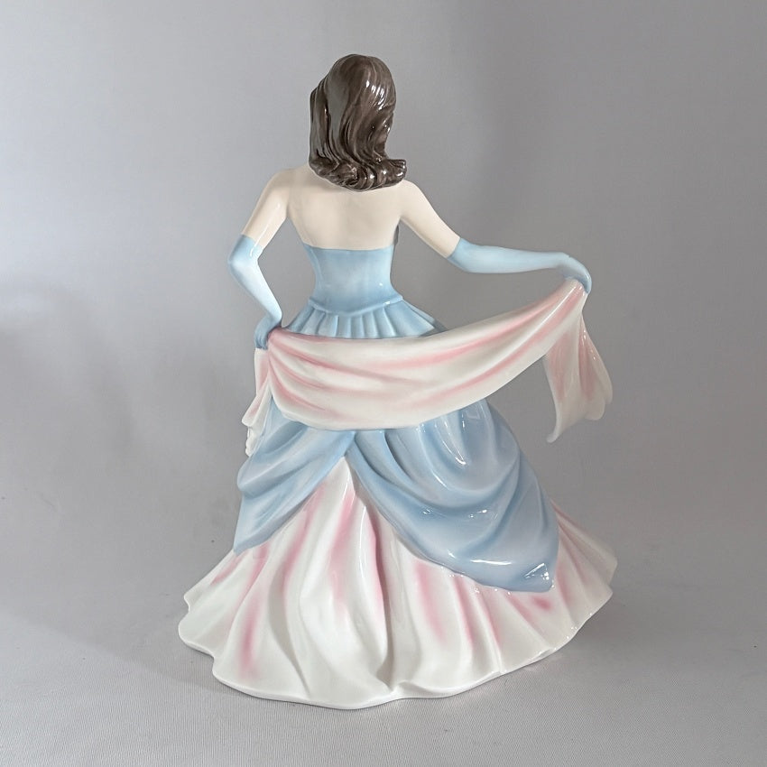 Royal Doulton Figurine Lily HN5116