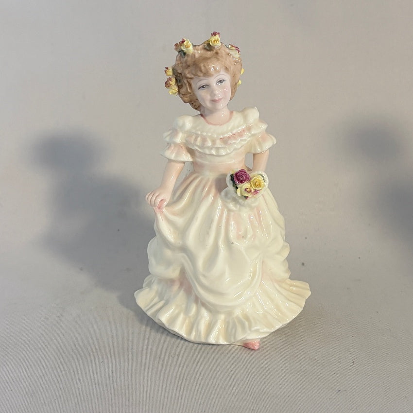 Royal Doulton Figurine Flower Girl HN3479