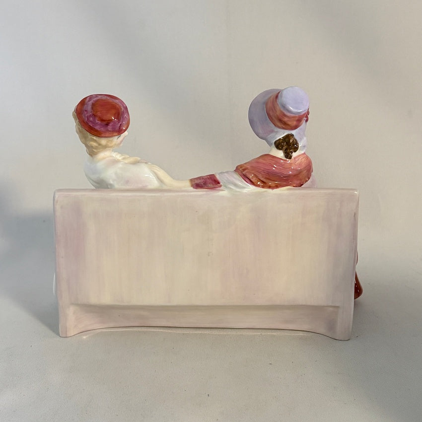 Royal Doulton Figurine The Gossips HN2025
