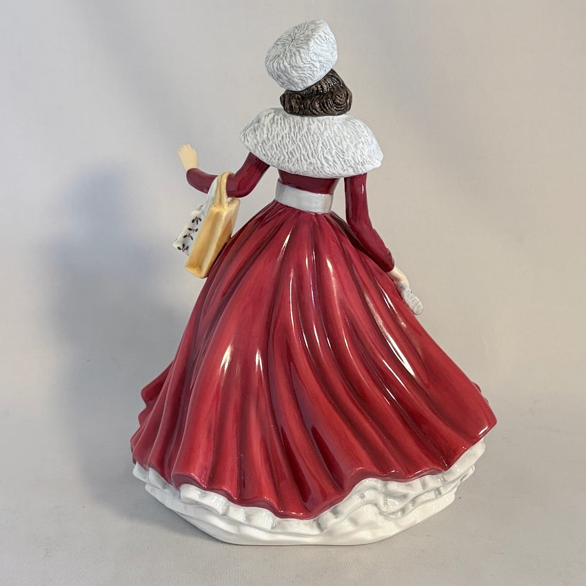 Royal Doulton Figurine Perfect Christmas Gift HN5921