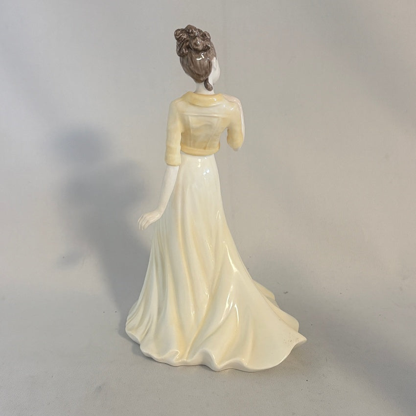 Royal Doulton Figurine Bethany HN4326