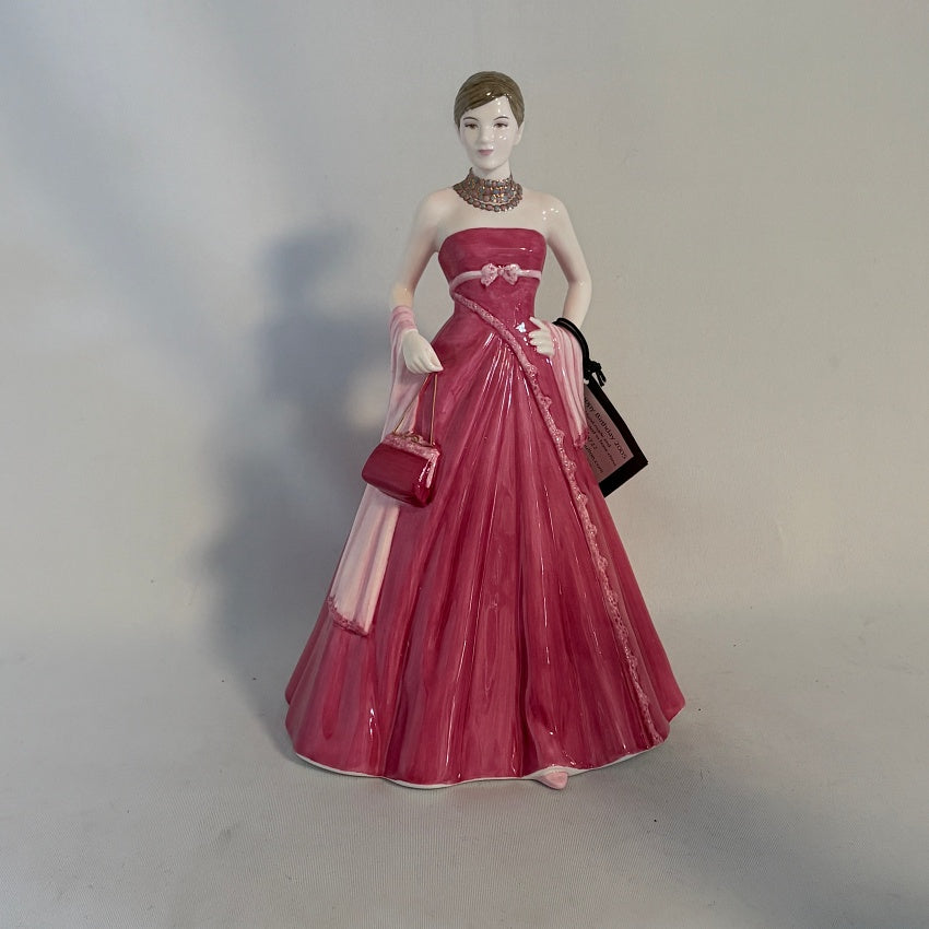 Royal Doulton Figurine Happy Birthday 2005 HN4722