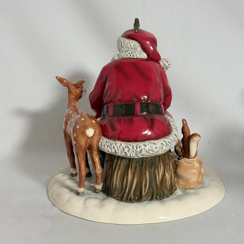 Royal Doulton Figurine Woodland Christmas HN5855