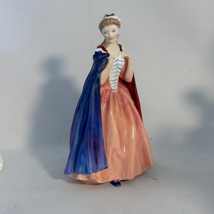 Royal Doulton Figurine Bess HN2003