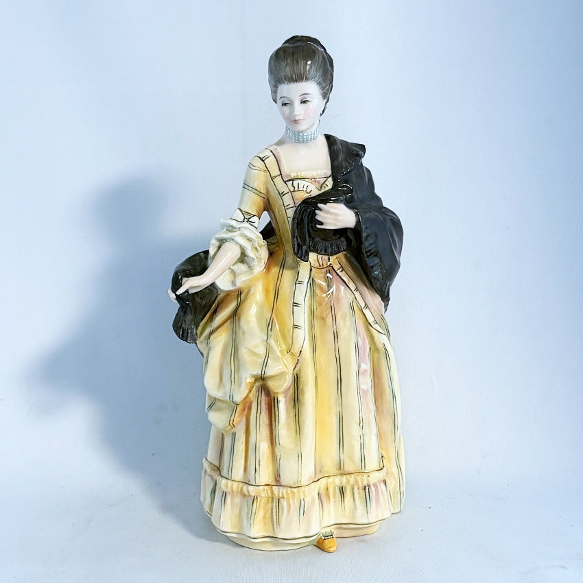 Royal Doulton Figurine Isabella Countess of Sefton HN3010