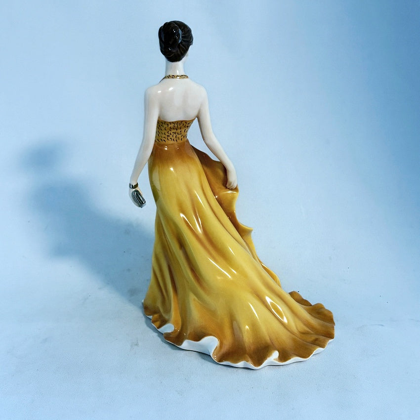 Royal Doulton Figurine Victoria HN5011