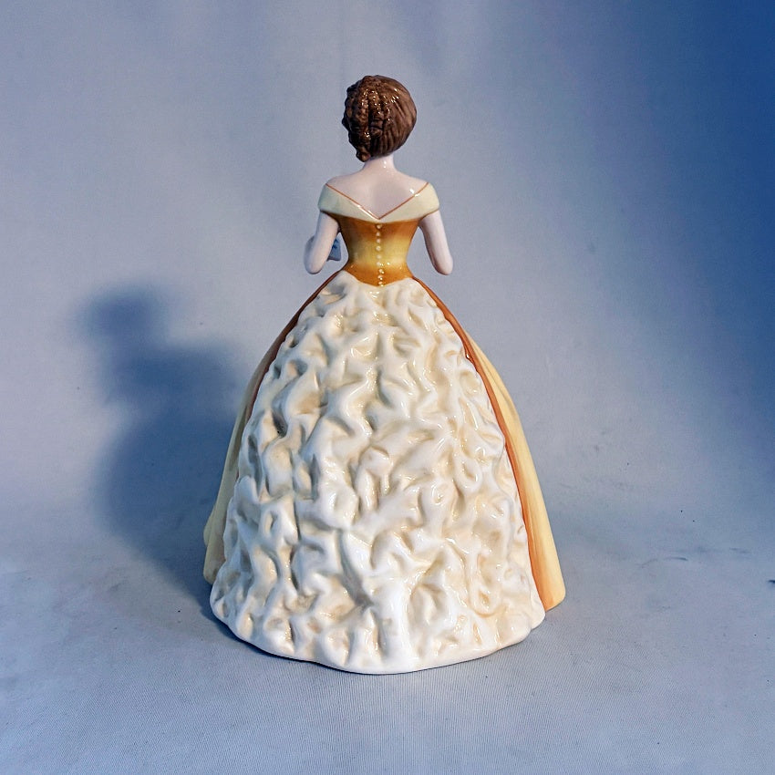 Royal Doulton Figurine Sweet Rose HN4731
