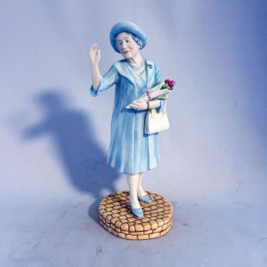 Royal Doulton Figurine HM Queen Elizabeth, The Queen Mother HN4086