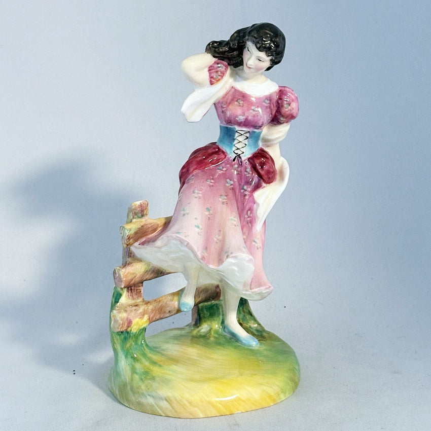 Royal Doulton Figurine Summer HN2080 - Wiliam Cross