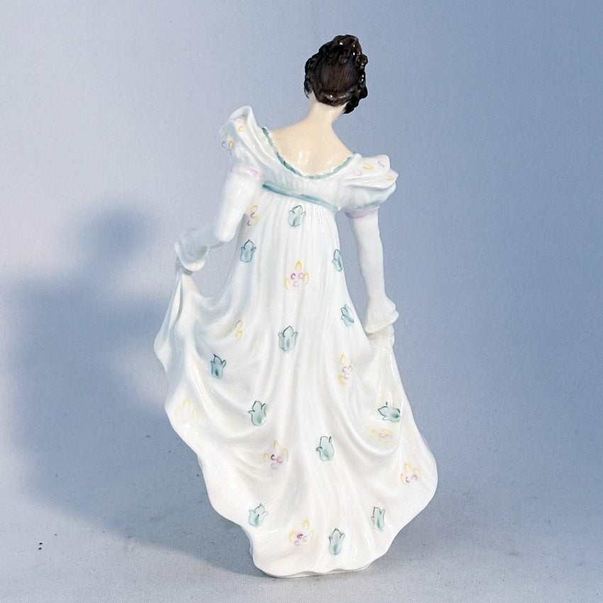 Royal Doulton Figurine Minuet HN2066